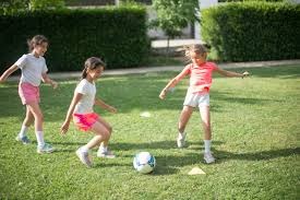 扑克什么时候该弃牌（在扑克中何时应当弃牌）